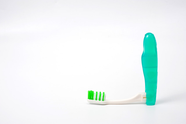 Travel toothbrush